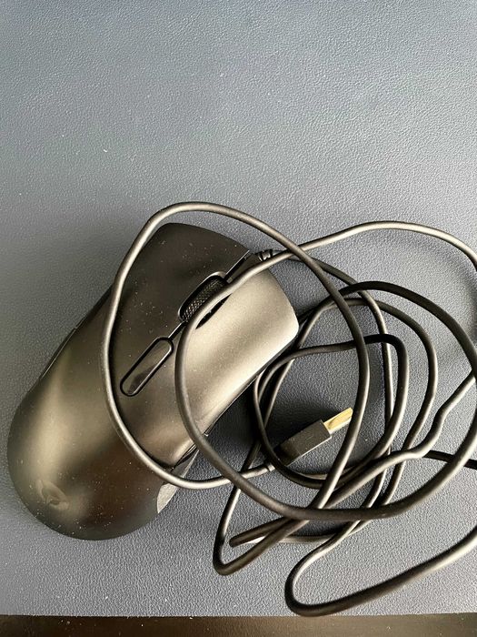 Rato Gaming LENOVO Legion M300 RGB Gaming (8000 dpi - Preto)