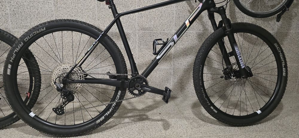 Vendo bicicleta Marca superior xp 929 ano 2026