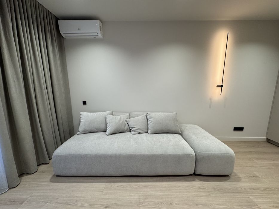 Оренда 2-кім. квартири 75 м.кв., в. Малоголосківська