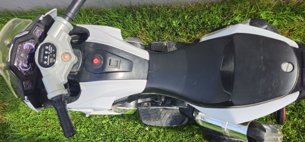 Motor dla dziecka, nowy akumulator.