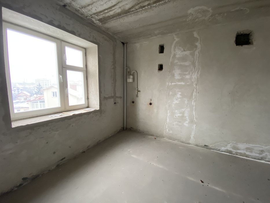 Продаж 3x-кімнатної квартири у Центрі по вул. Лисенка