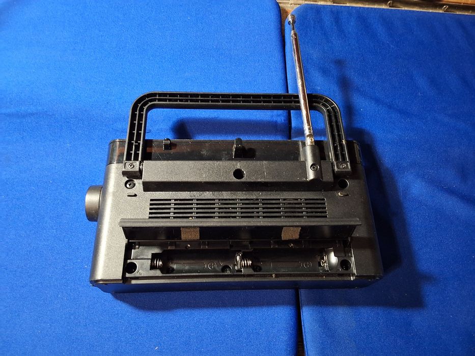 Rádio Portátil Sony  ICF-306