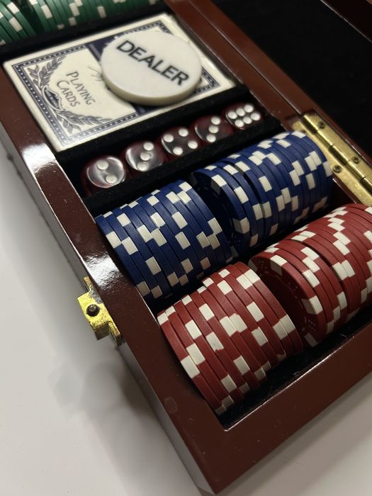 Набір для покеру