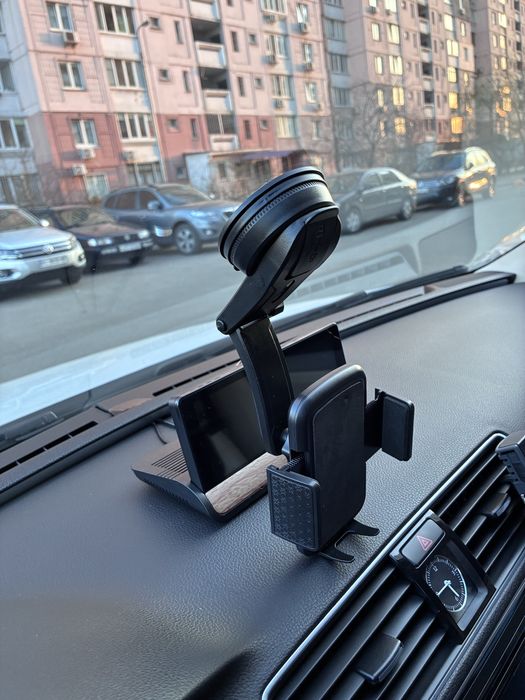Тримач для телефону
