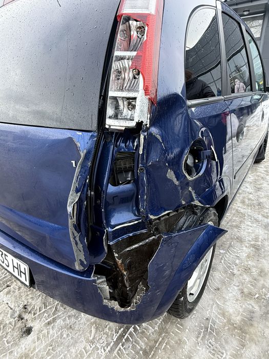 Подам Opel Meriva