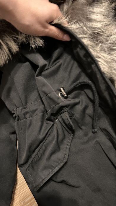 Зимова парка з натуральним хутром