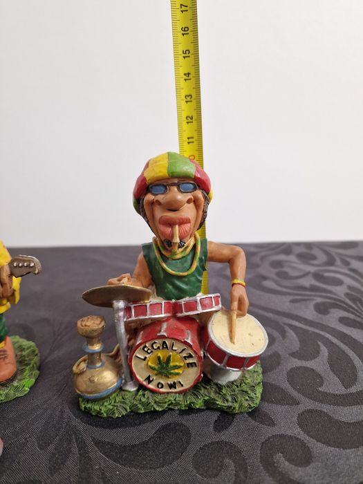 Conjunto 3 Estatuetas musicais Rasta/Reggae Vintage 12cm