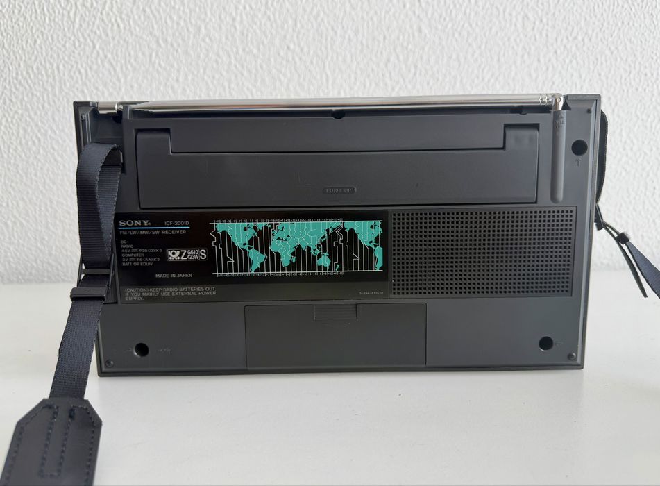 Rádio Sony ICF-2001D impecável