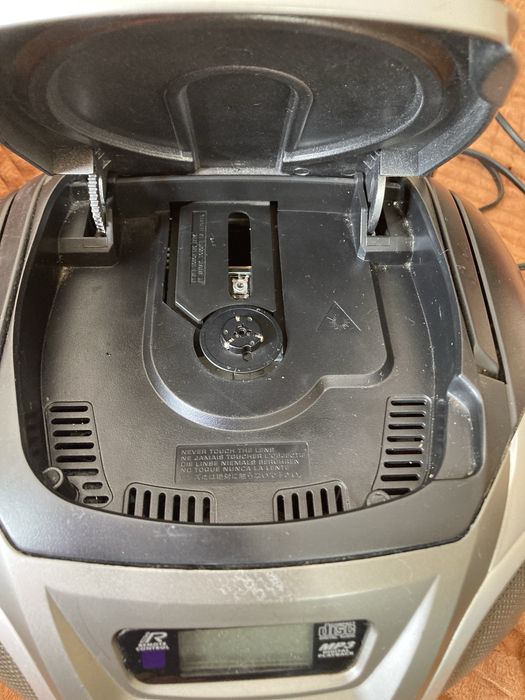 Radiomagnetofon CD Player