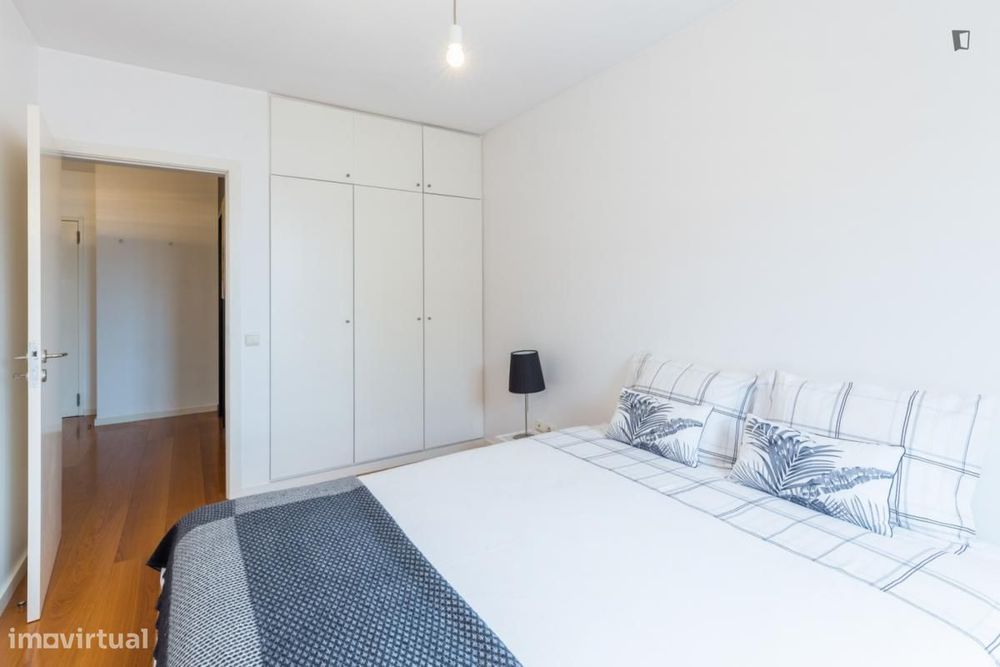 Apartamento com 1 quartos - localizado em Ramalde Porto