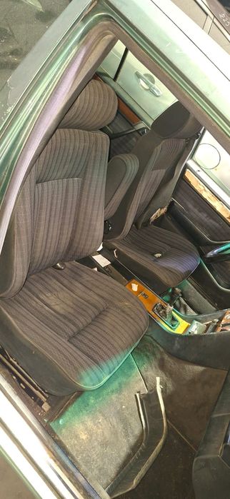 Mercedes w124 300d
Ref:om603