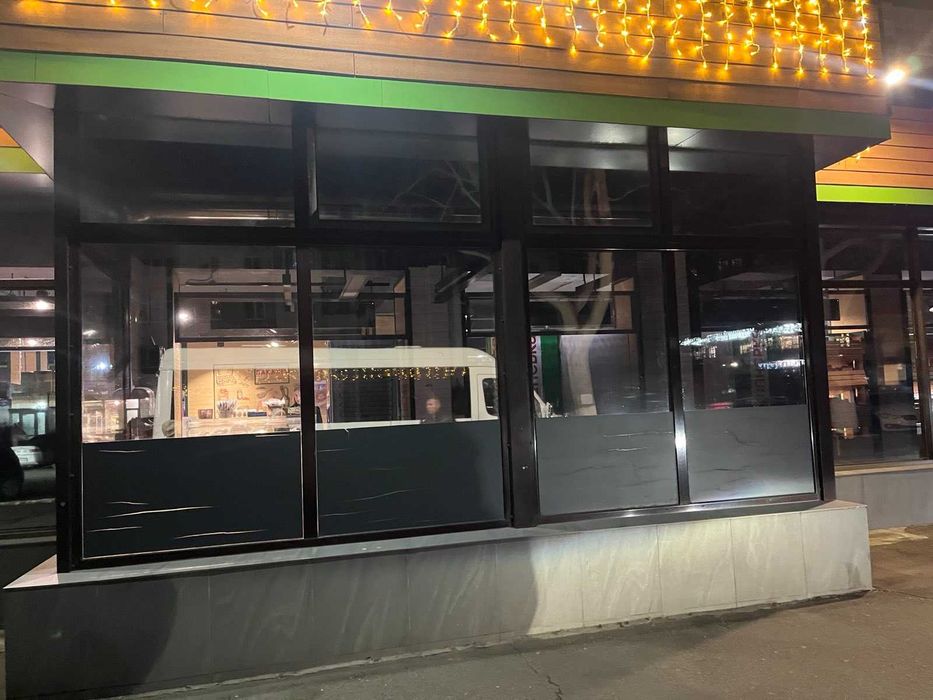 «Таврія В» пропонує комерційні приміщення