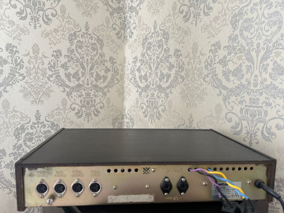 Вінтажна апаратура