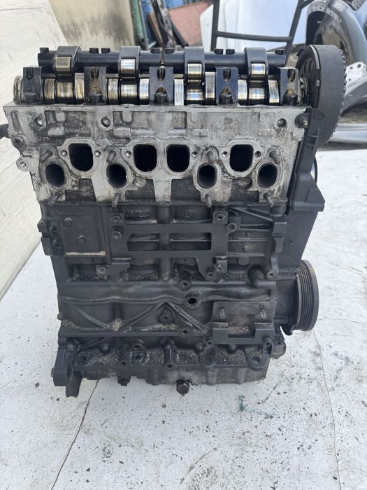 Двигун мотор VW GOLF V AUDI A3 8P SEAT ALTEA 2.0 TDI 140 KM BMM пробіг 187 ткм