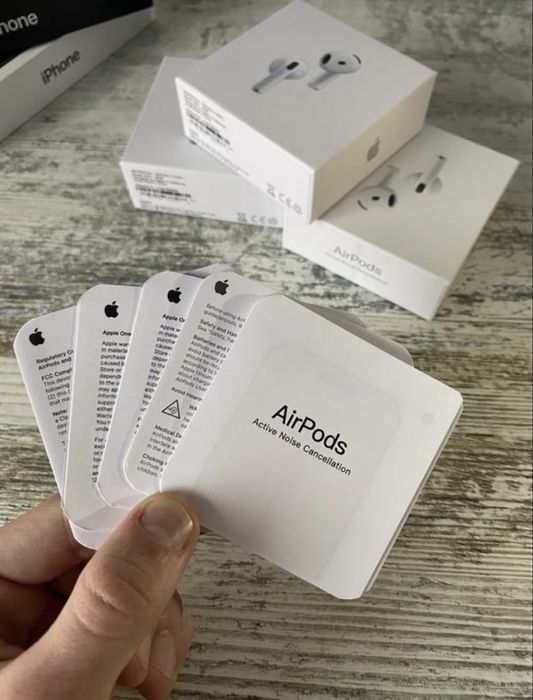 AirPods 4 Навушники новые