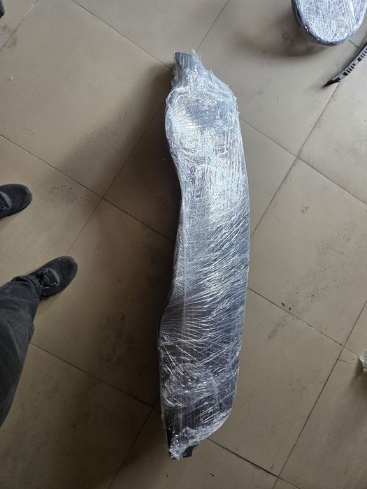 Накладка торпеди з подушкою Model S, X, Y, 31117101