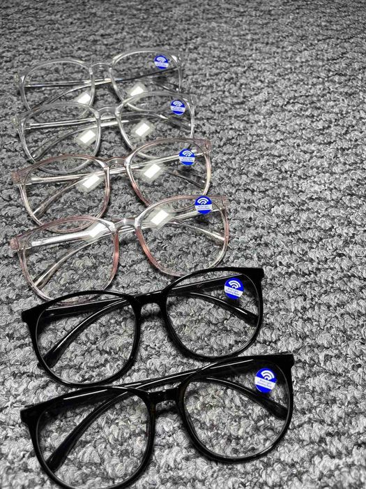 Акция! Очки для компьютера в чехле!