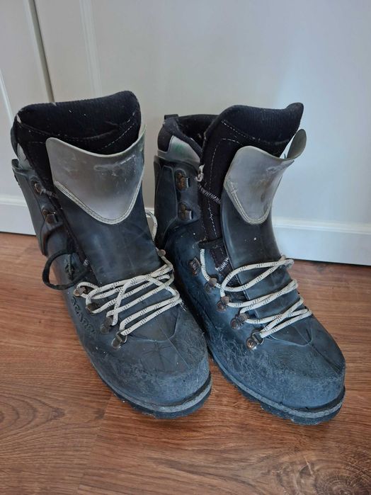 Buty alpinistyczne górskie skorupy Scarpa Vega 13