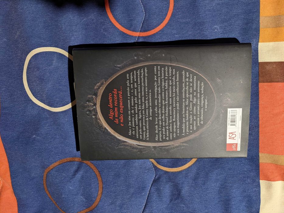 Livro Maligna - Joanne Harris