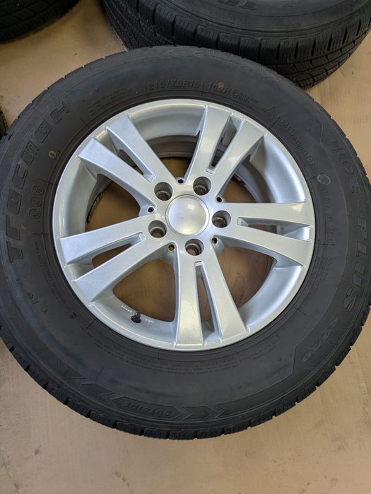 Koła 5x114.3 ET45 16", opony 215/70R16 Hyundai Ix35