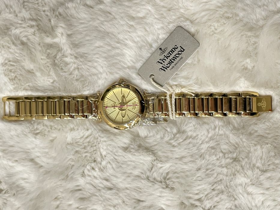 Золотий годинник Vivienne Westwood