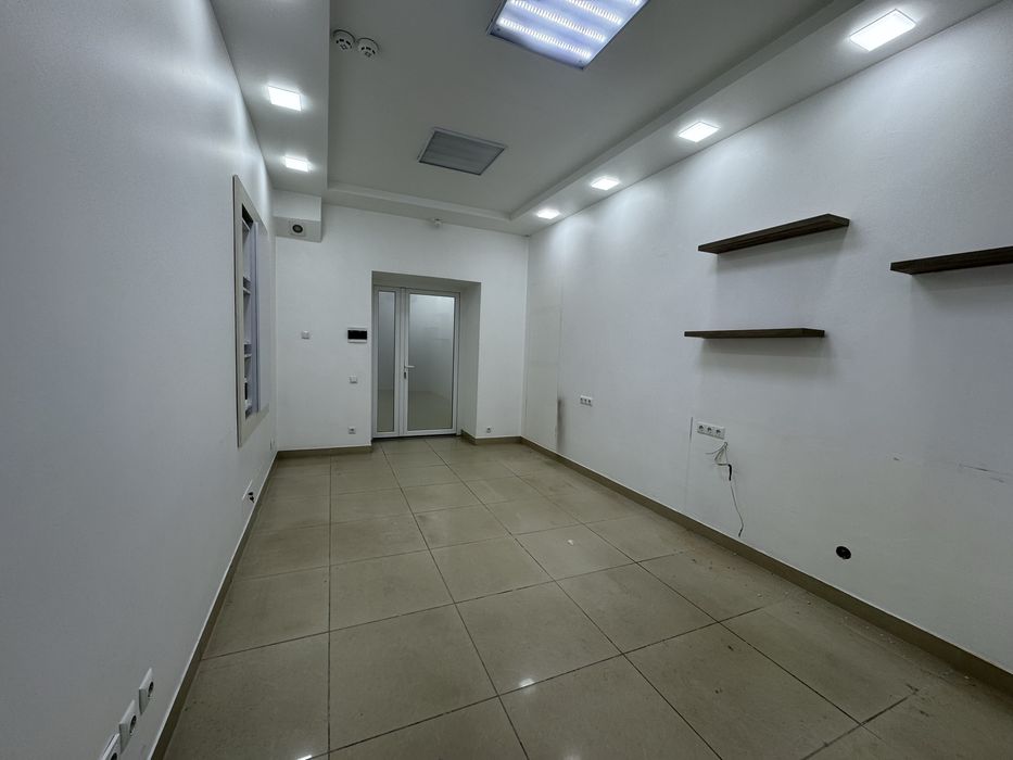 Оренда приміщення біля вул. Кобилянської