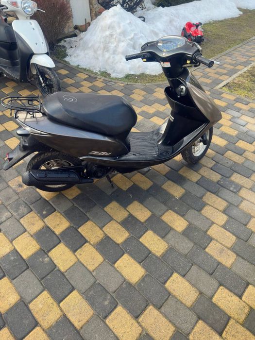 Скутер хонда ямаха сузукі honda yamaxa