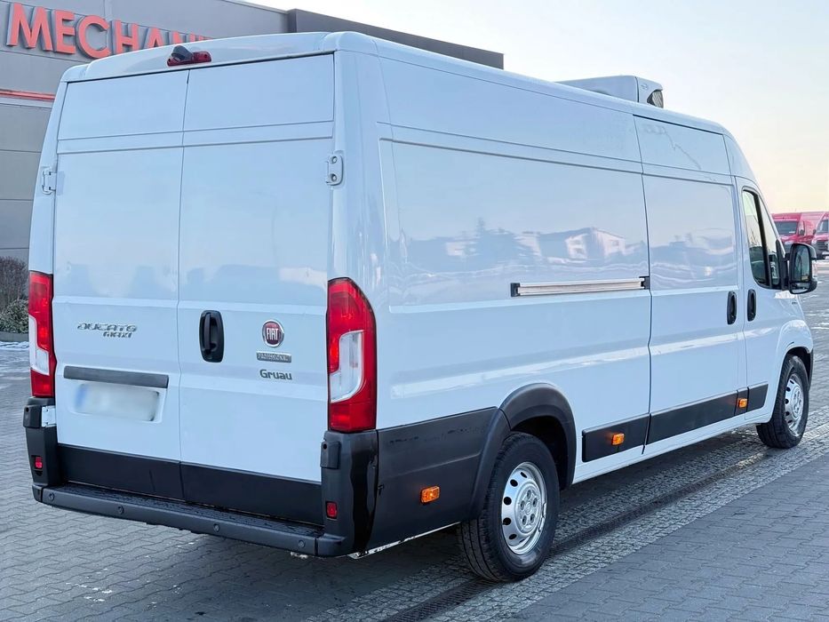 Wynajem busa Ducato