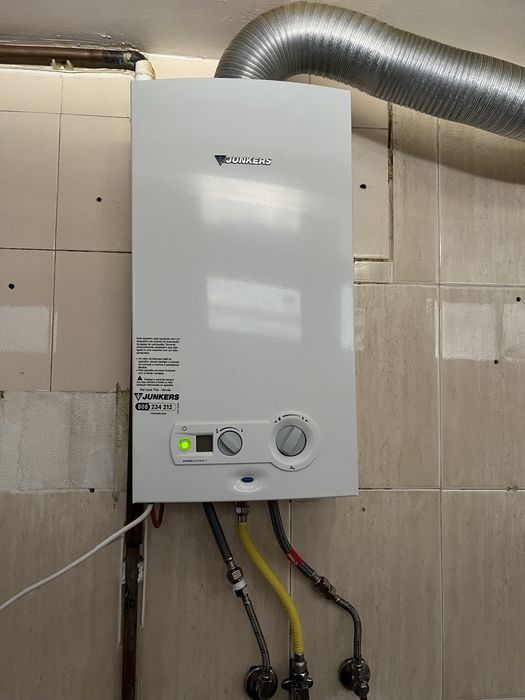 Esquentador Junkers ventilado