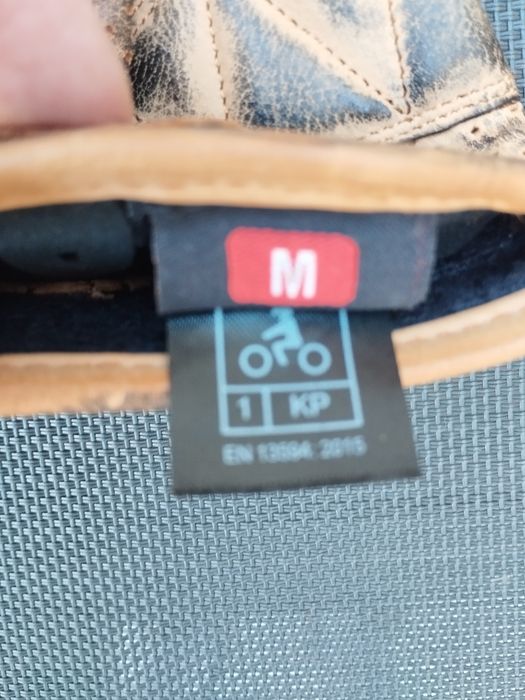Luvas mota Bstar