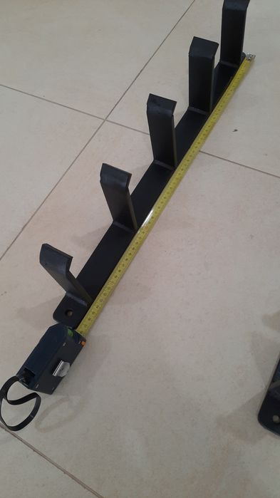 Suportes de Parede para Barras  Musculação – Resistência e Organização