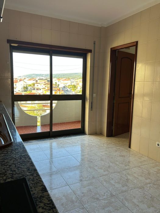 T3 - elevador, varandas e garagem – Alto do Forno, Figueira da Foz