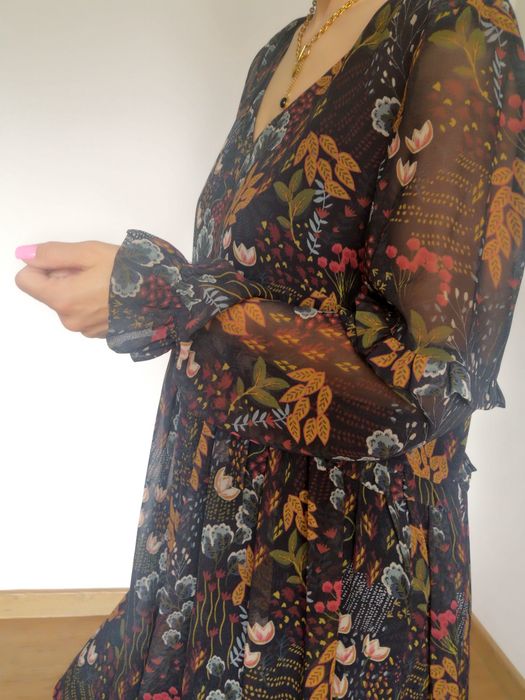 Sukienka Solar luźna 42 oversize kwiaty kwiatuszki ciążowa boho midi d