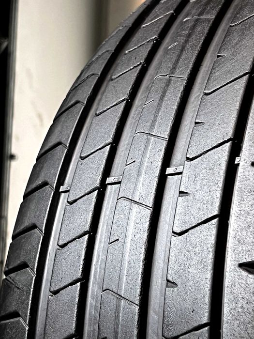 Pneus Pirelli Pzero PZ4 - 275/45/21 - Como NOVOS