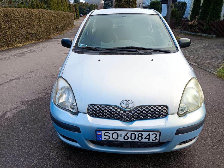 Toyota Yaris 1.0 salon Polska