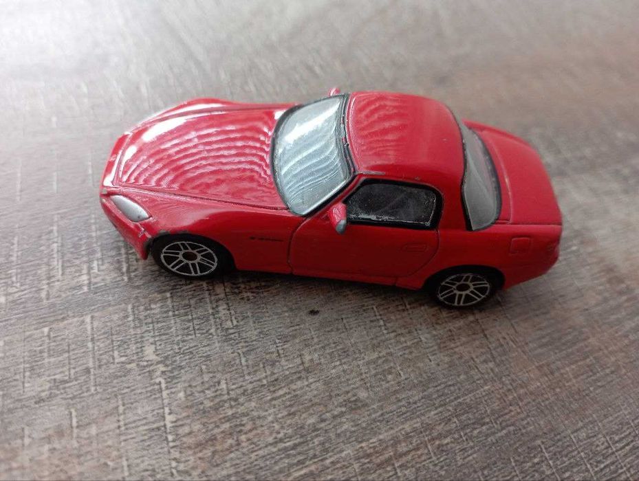 Масштабні моделі HONDA,CHEVROLET