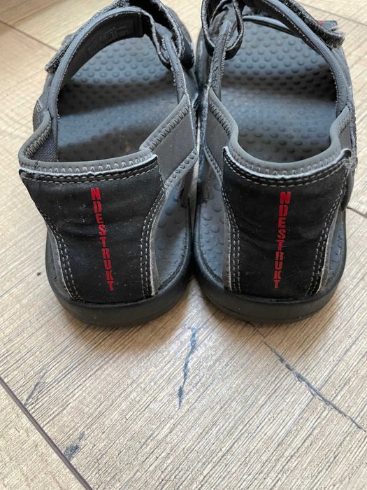 Nike Sandały męskie ciemnoszare, rozmiar: 38,5