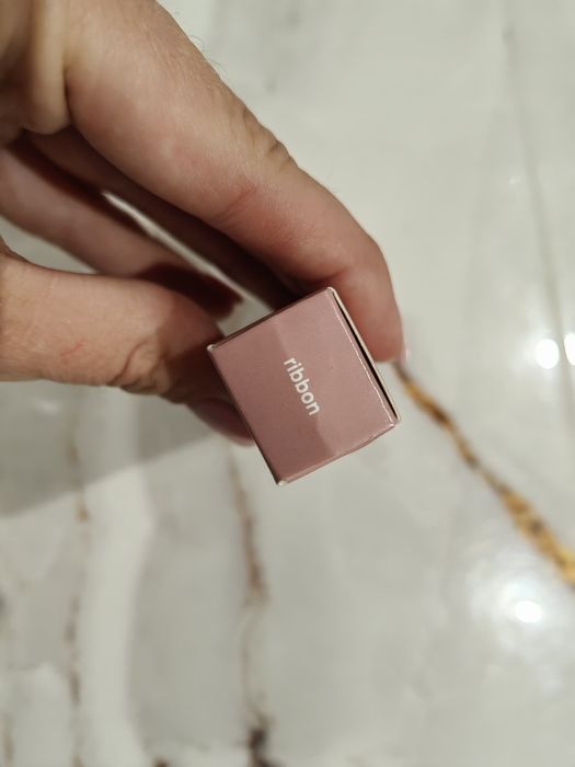 rhode blyszczyk ribbon