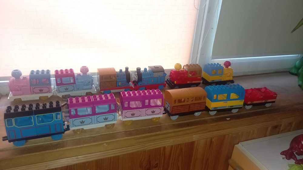 Потяги Томас до залізниці