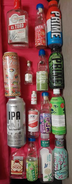 Coleção de Latas e Garrafas (Monster, Edições Internacionais e Mais)