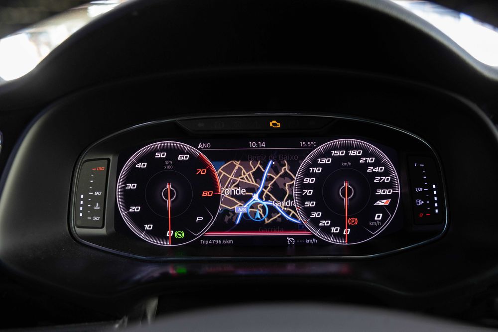 SEAT Leon Cupra 300 c/ Backets e Tecto de Abrir