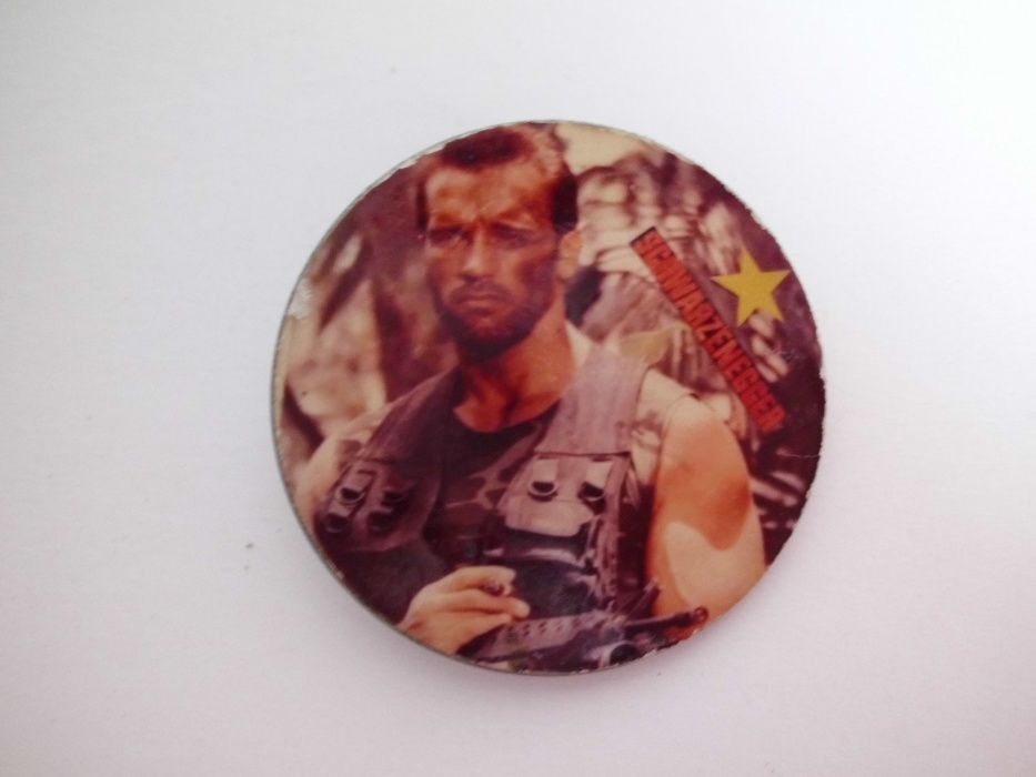 przypinka kolekcja starocie Arnold Schwarzenegger komando commando