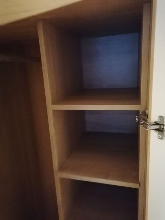 Roupeiro de canto para quarto