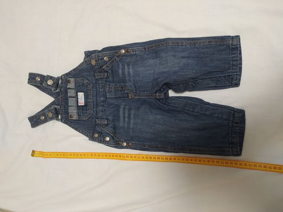 Продам джинсові штани на хлопчика!