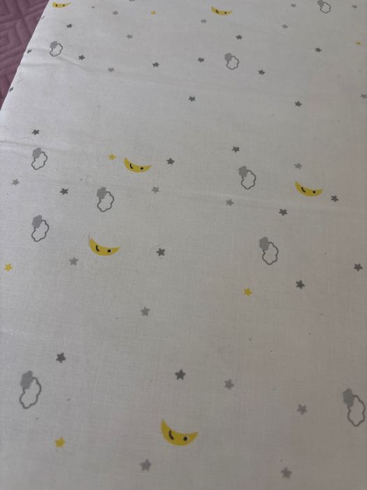 Colchão berço  de bebe para cama de grades como novo. 1,20 - 0,60 cm