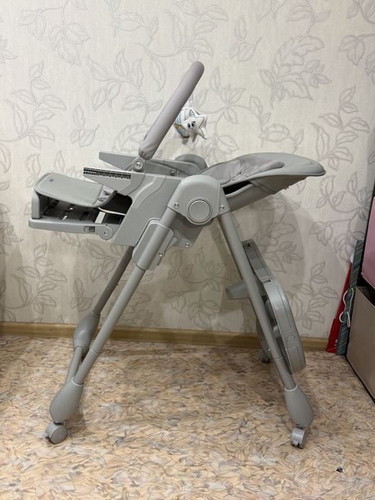 Стільчик для годування Carrello Lotus