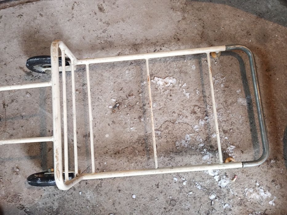 Тачка на колесах ручная