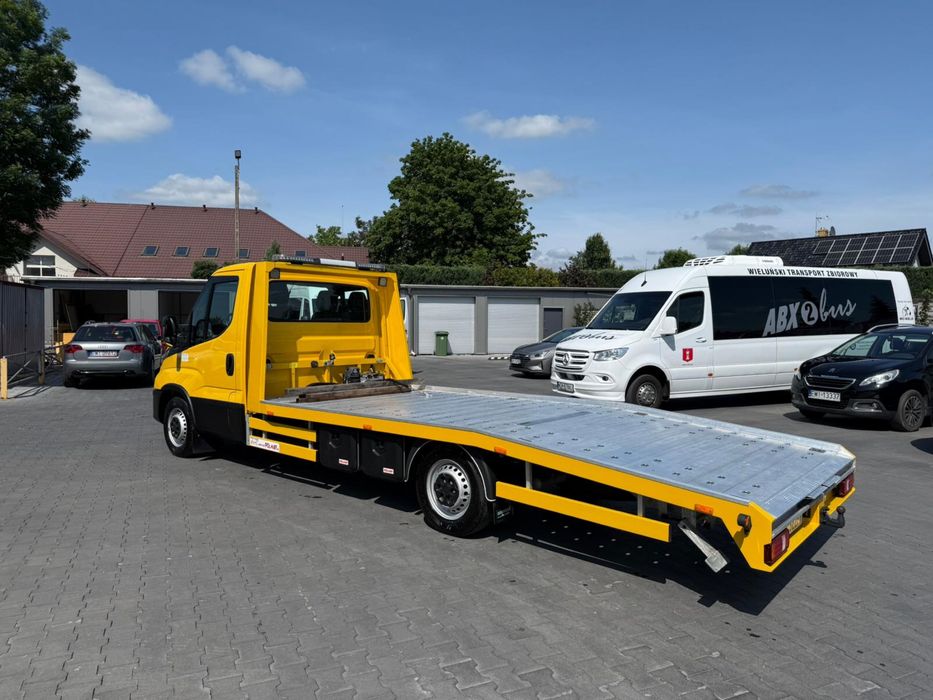 Wynajem lawety autolawety IVECO DAILY