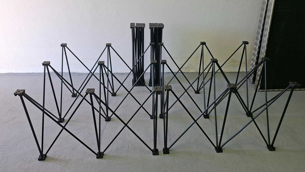 Stairville - Pernas para Estrados 1x1m 60 cm - 4 Unidades