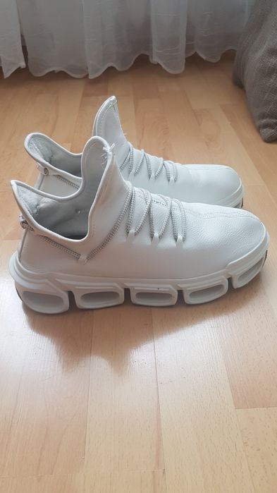 Buty      męskie